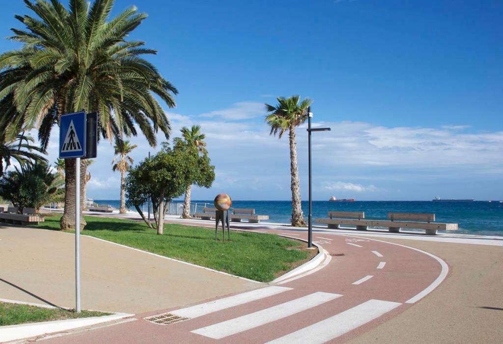 Lamberti Beach Apartment - 150 M From The Sea - Just Renewed - Wifi Σαβόνα Εξωτερικό φωτογραφία